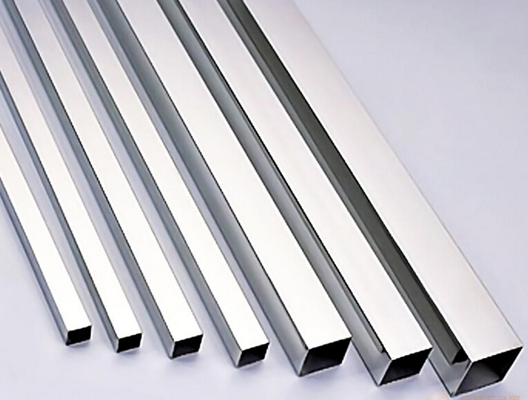 不銹鋼酸洗鈍化膏適用于所有不銹鋼和不銹鐵材料，能除拉伸油，礦物油，切削油及所有的工業(yè)重油污,恢復(fù)不銹鋼本來的光澤